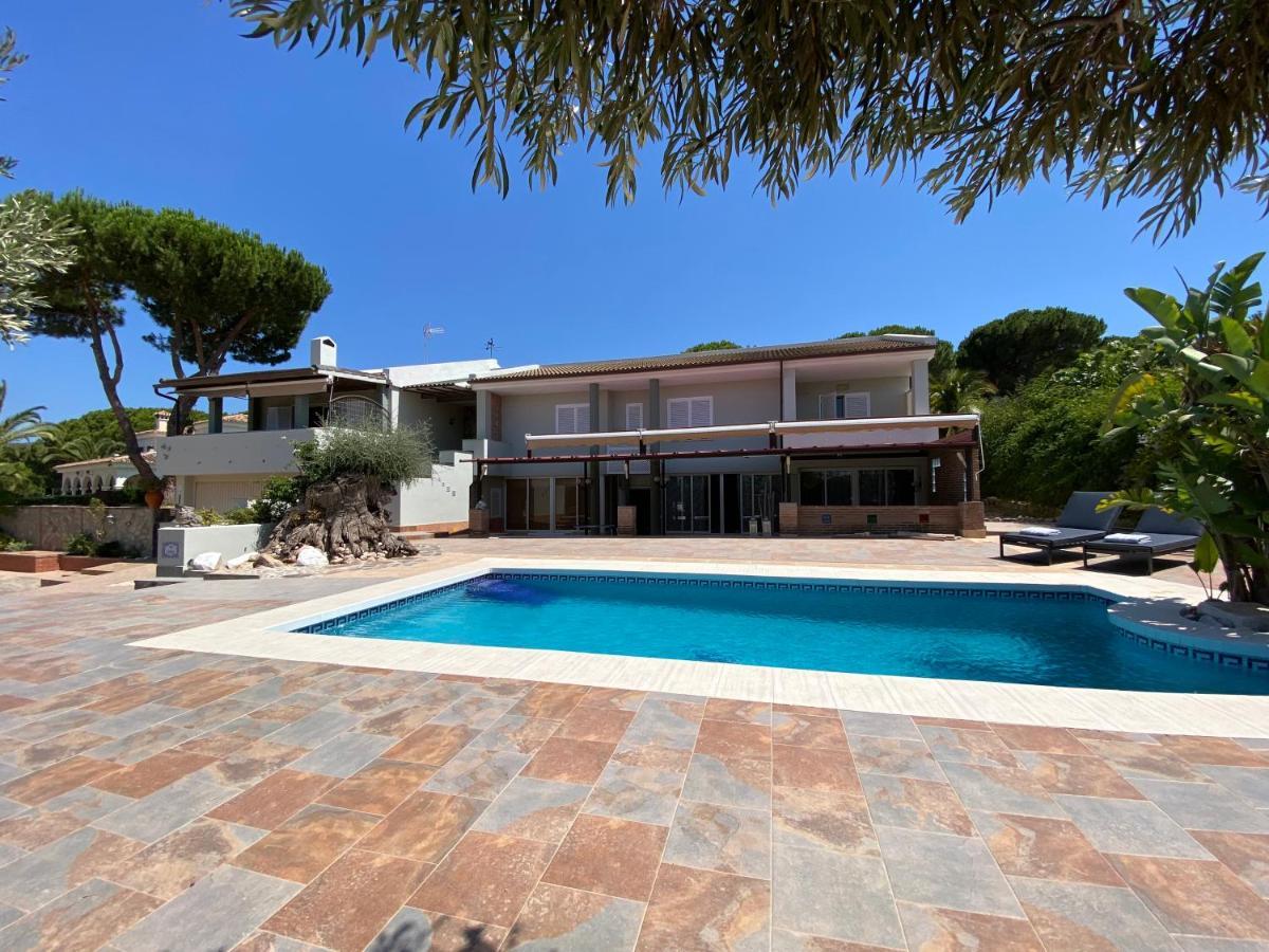 B&B Casa Oceo - Malaga - Andalusie อาเลาริน เดลา ตอร์เร ภายนอก รูปภาพ
