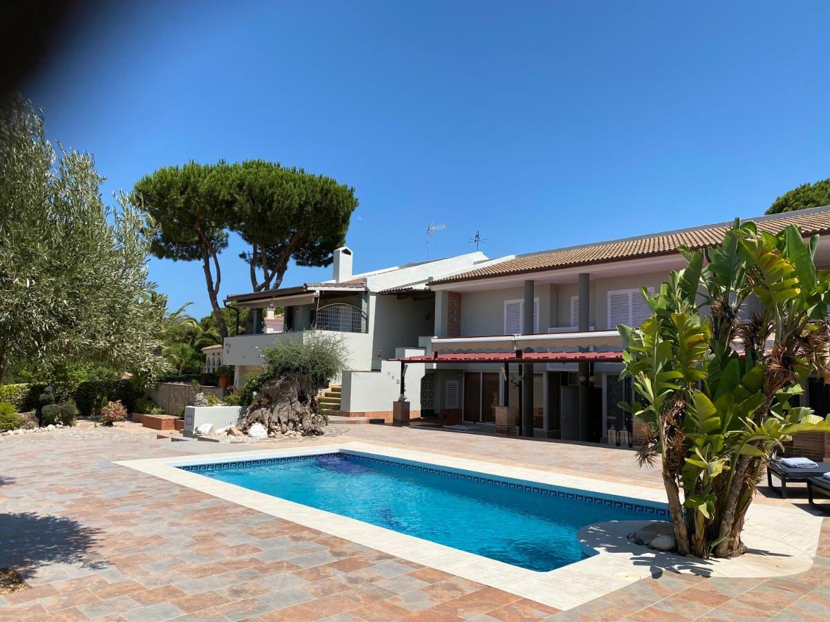 B&B Casa Oceo - Malaga - Andalusie อาเลาริน เดลา ตอร์เร ภายนอก รูปภาพ
